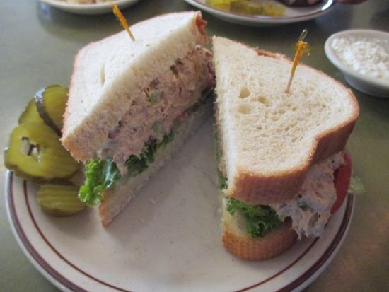 Tuna Sandwich